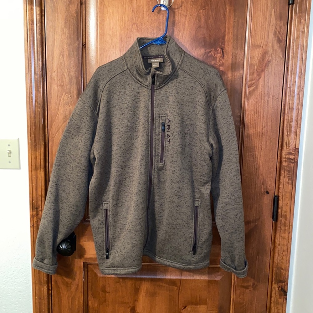 Ariat lightweight fleece jacket